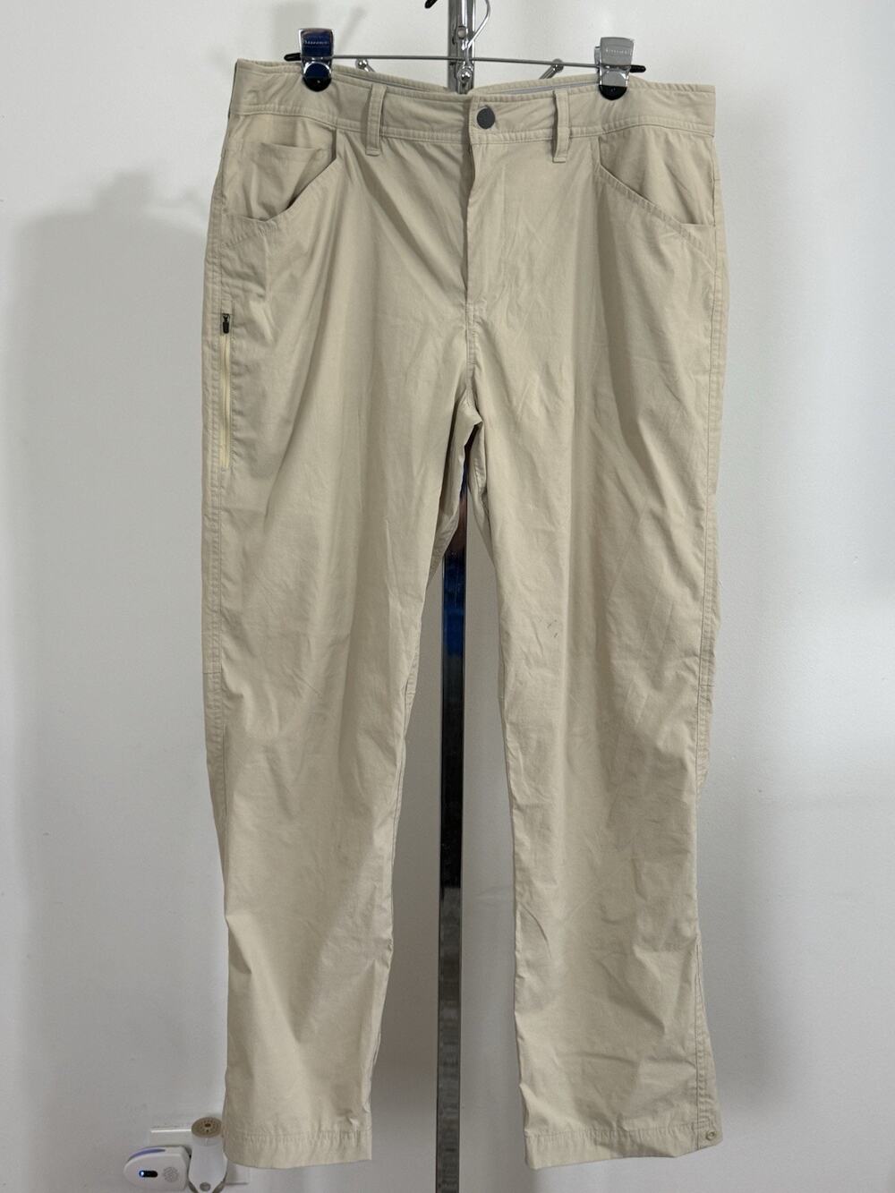 STIO Cut Bank Men’s Outdoors Hiking Camping Fishing Pants Light Tan Size 36R